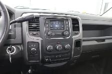 2018 RAM 1500 Express Quad Cab 5.7L HEMI 4x4 6'4 BOX - Photo 12