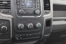 2018 RAM 1500 Express Quad Cab 5.7L HEMI 4x4 6'4 BOX - Photo 14