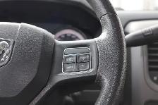 2018 RAM 1500 Express Quad Cab 5.7L HEMI 4x4 6'4 BOX - Photo 16