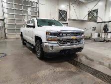 2018 Chevrolet Silverado 1500 LT True North 4X4 - Photo 3