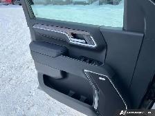 2026 Chevrolet Silverado 1500 RST 4WD Crew Cab | Heated Seats - Photo 17
