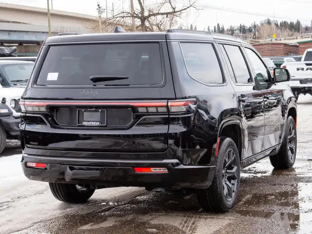 2026 Jeep Grand Wagoneer - Photo 6