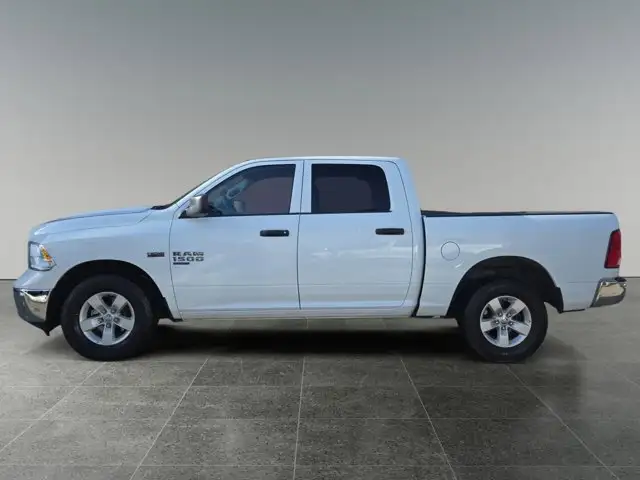 2023 Ram 1500 Classic SLT - Photo 2