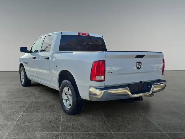 2023 Ram 1500 Classic SLT - Photo 4