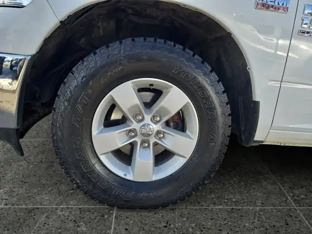 2023 Ram 1500 Classic SLT - Photo 11