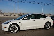 2022 Tesla Model 3 - Photo 3