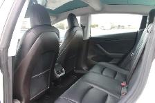 2021 Tesla Model 3 - Photo 18