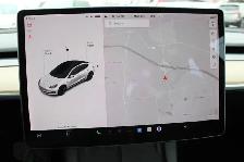 2021 Tesla Model 3 - Photo 19