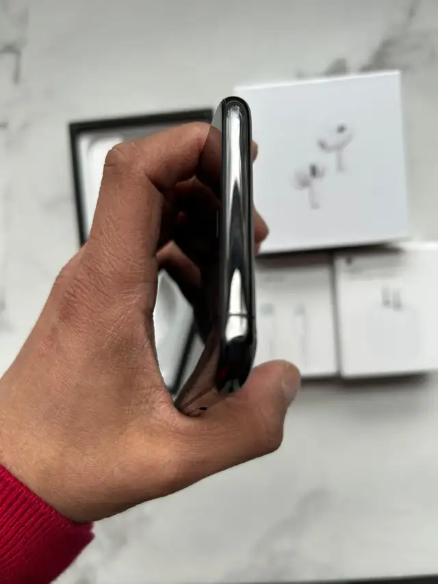 iPhone 11 Pro Max 64gb Airpods/Fast Charger/Delivery - Photo 6