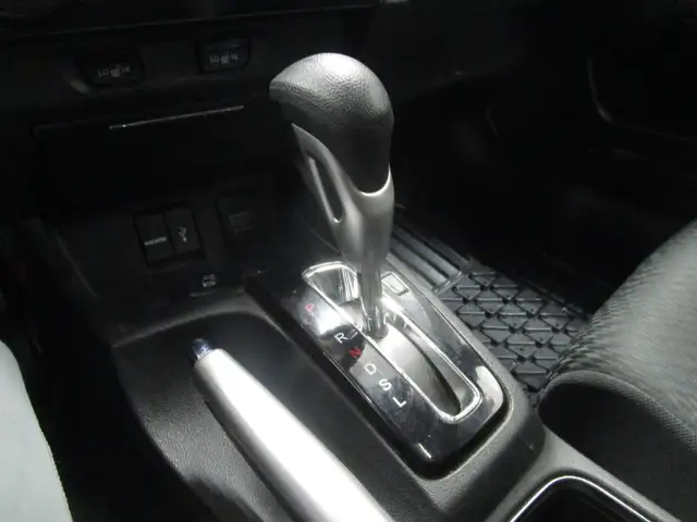 Honda Civic automatique LX 2014 toit ouvrant camera mags siege c - Photo 3