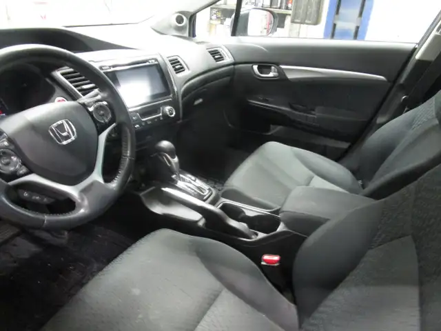 Honda Civic automatique LX 2014 toit ouvrant camera mags siege c - Photo 11