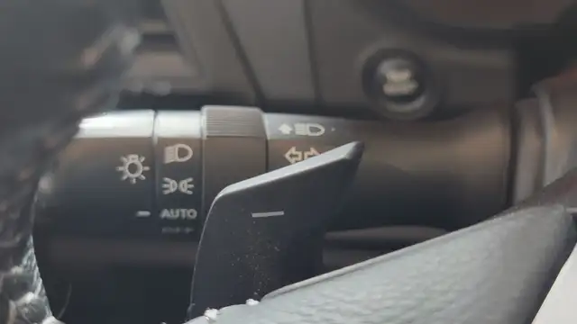 2021 Subaru Impreza TOURING EYESIGHT - Photo 18