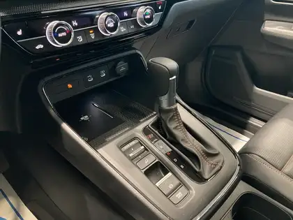 2026 Honda CR-V Hybrid Touring AWD - Photo 17