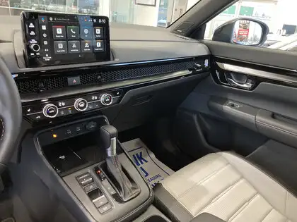 2026 Honda CR-V Hybrid Touring AWD - Photo 12