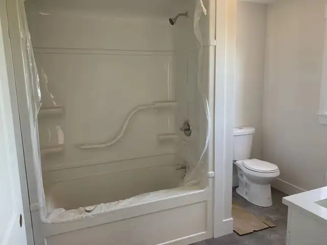 2 Bedrooms Apartment Available in Montague - Photo 9