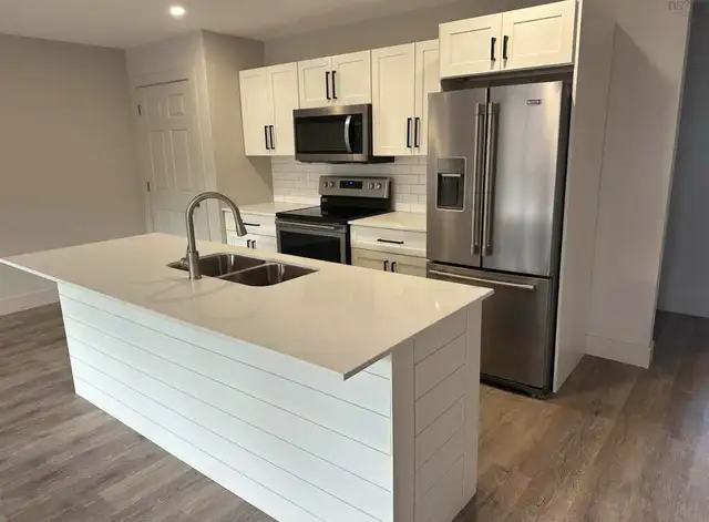 Modern 3 Bedroom 2 Bath Semi Detached close to Greenwood NS - Photo 2