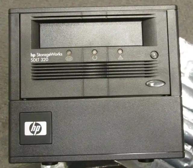 hp StorageWorks SDLT 320 sp/n: 258267-001 series 3306 config cod - Photo 2