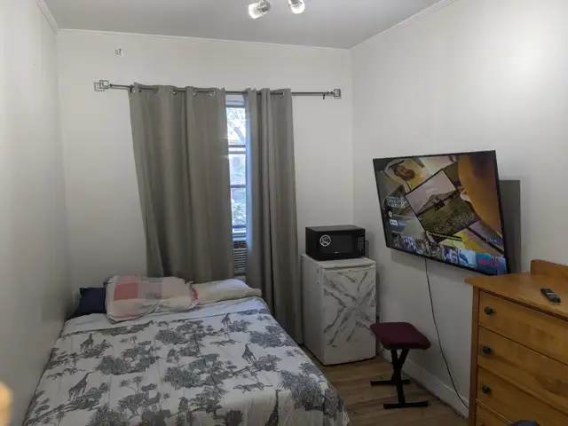 ONE MONTH FREE RENT! No Credit check! No Employment Verification