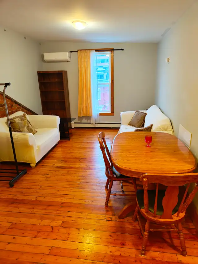 1 Bedroom & 2 Bedroom Apartments ALL INCL, Downtown, KGH, Queens - Photo 6