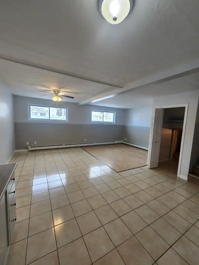 Apartment Available Immediately - 3 Bedroom Hanmer - Photo 5