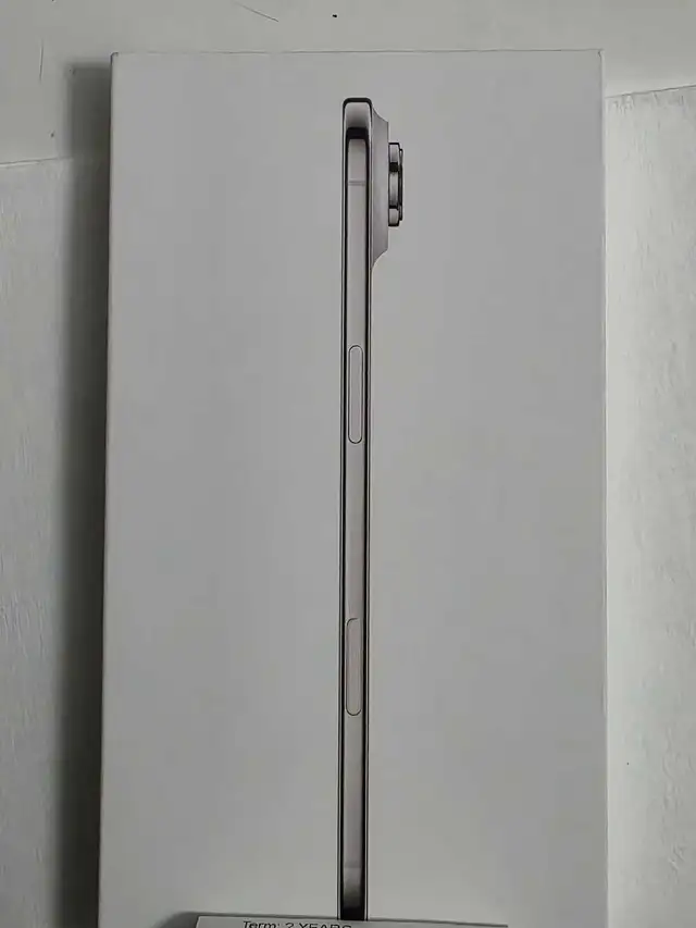 BNIB Iphone Air 256GB, Warranty
