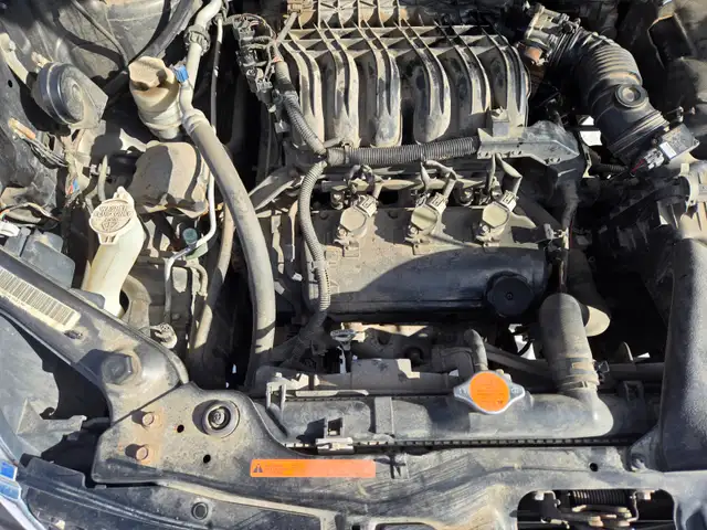 Mitsubishi enduar 2011 car for sale, engine 3.8 mileage 243 000 - Photo 6