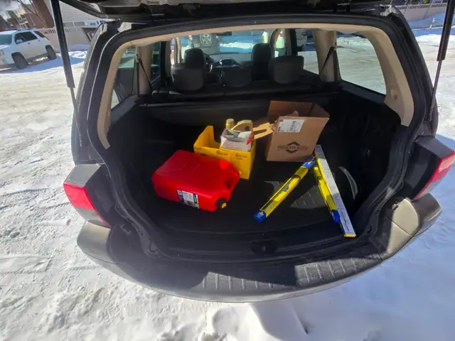 Mitsubishi enduar 2011 car for sale, engine 3.8 mileage 243 000 - Photo 10