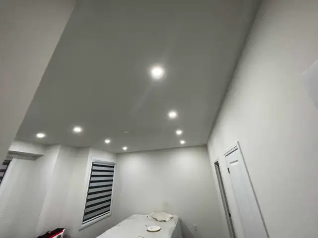 pot lights - Photo 2