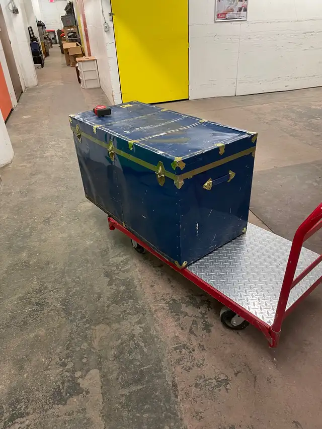 trunk for sale - Photo 2