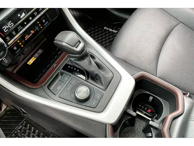 2023 Toyota RAV4 Limited | Vented Leather | Sunroof |SafetyTec | - Photo 14