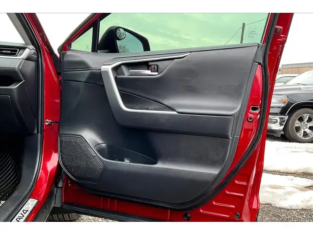2023 Toyota RAV4 Limited | Vented Leather | Sunroof |SafetyTec | - Photo 19