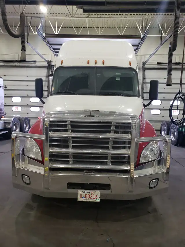 Part time labor required - Photo 2