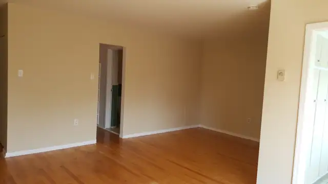 DORVAL : Large 2.5  For April, $780/m - Photo 4