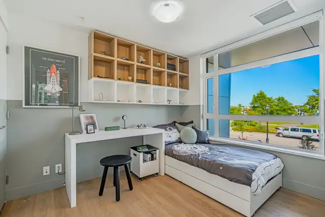 Parque on Park - 2 Bedroom   Den available at 20449 Park Ave, La - Photo 6