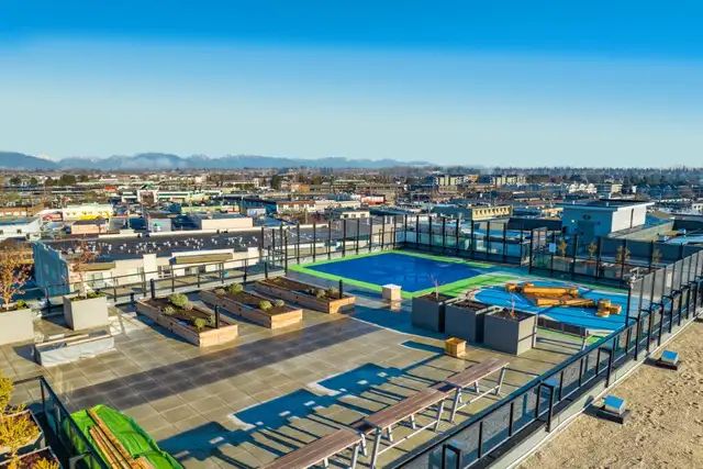 Parque on Park - 2 Bedroom   Den available at 20449 Park Ave, La - Photo 9