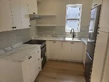 82 SIMCOE ST SOUTH - Photo 3