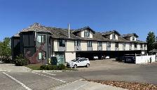 2 Bed Apartment Located on the Beach Front!