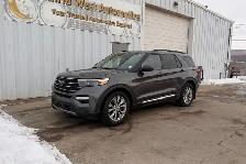 2020 Ford Explorer XLT 4WD - Photo 9