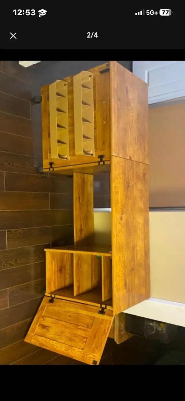 Sewing Machine Table - Photo 3