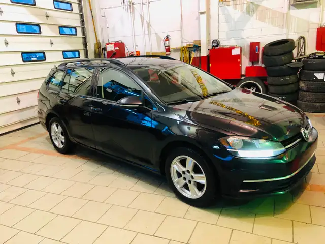 GARANTIE 1 AN/ 2018 VOLKS GOLF SPORTWAGON 1.8 TSI/UN VRAIS BIJOU