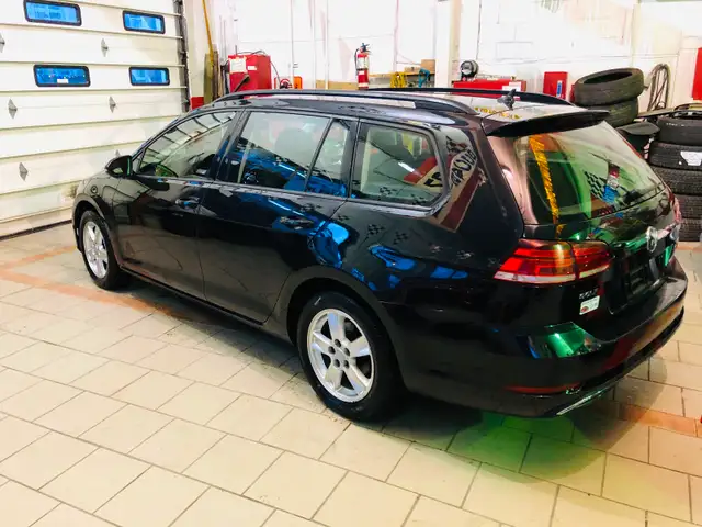 GARANTIE 1 AN/ 2018 VOLKS GOLF SPORTWAGON 1.8 TSI/UN VRAIS BIJOU - Photo 4