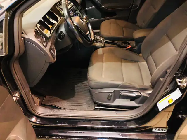 GARANTIE 1 AN/ 2018 VOLKS GOLF SPORTWAGON 1.8 TSI/UN VRAIS BIJOU - Photo 9