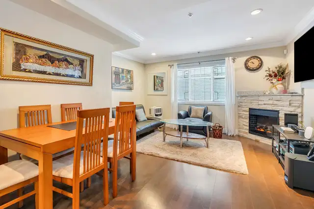 3 Bed   Den Townhome – Marpole Vibe, Smarter Value! - Photo 3