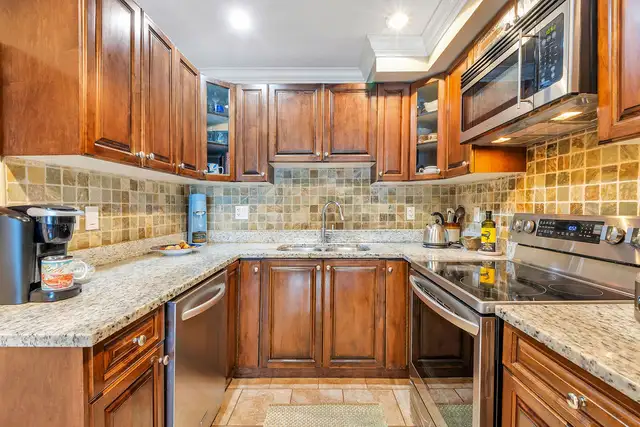 3 Bed   Den Townhome – Marpole Vibe, Smarter Value! - Photo 20