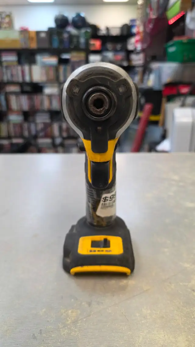DEWALT 20V ATOMIC 3-Speed Impact Driver - DCF850 - Photo 4
