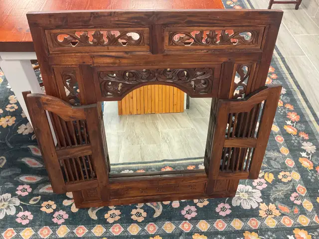 ANTIQUE MIRRORS / FURNITURE NORTH BAY