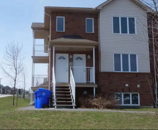 2 Chambres / 5 électroménagers / Plateau – Mai 2026 - Photo 11