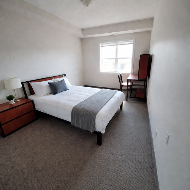 Private ensuite in the heart of Waterloo! - Photo 4