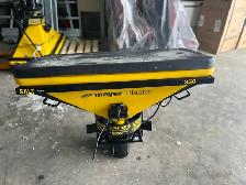 Meyer Blaster 350 Salt spreader