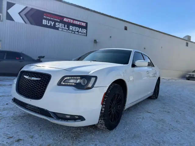 2016 Chrysler 300